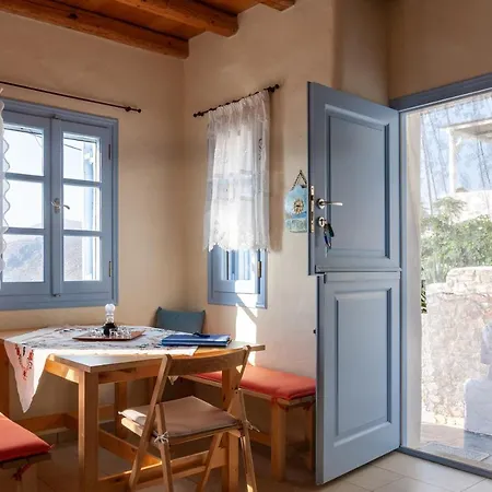 Nina, Dreamy Little Cycladic In Amorgos Órmos Aiyialís