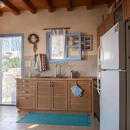 Nina, Dreamy Little Cycladic In Amorgos