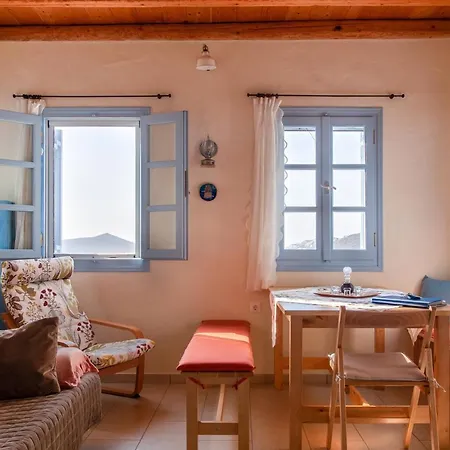 Nina, Dreamy Little Cycladic In Amorgos *