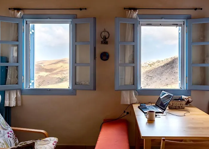 Nina, Dreamy Little Cycladic In Amorgos * Ormos Aigialis